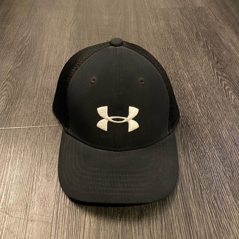 Under Armour Black Golf Hat